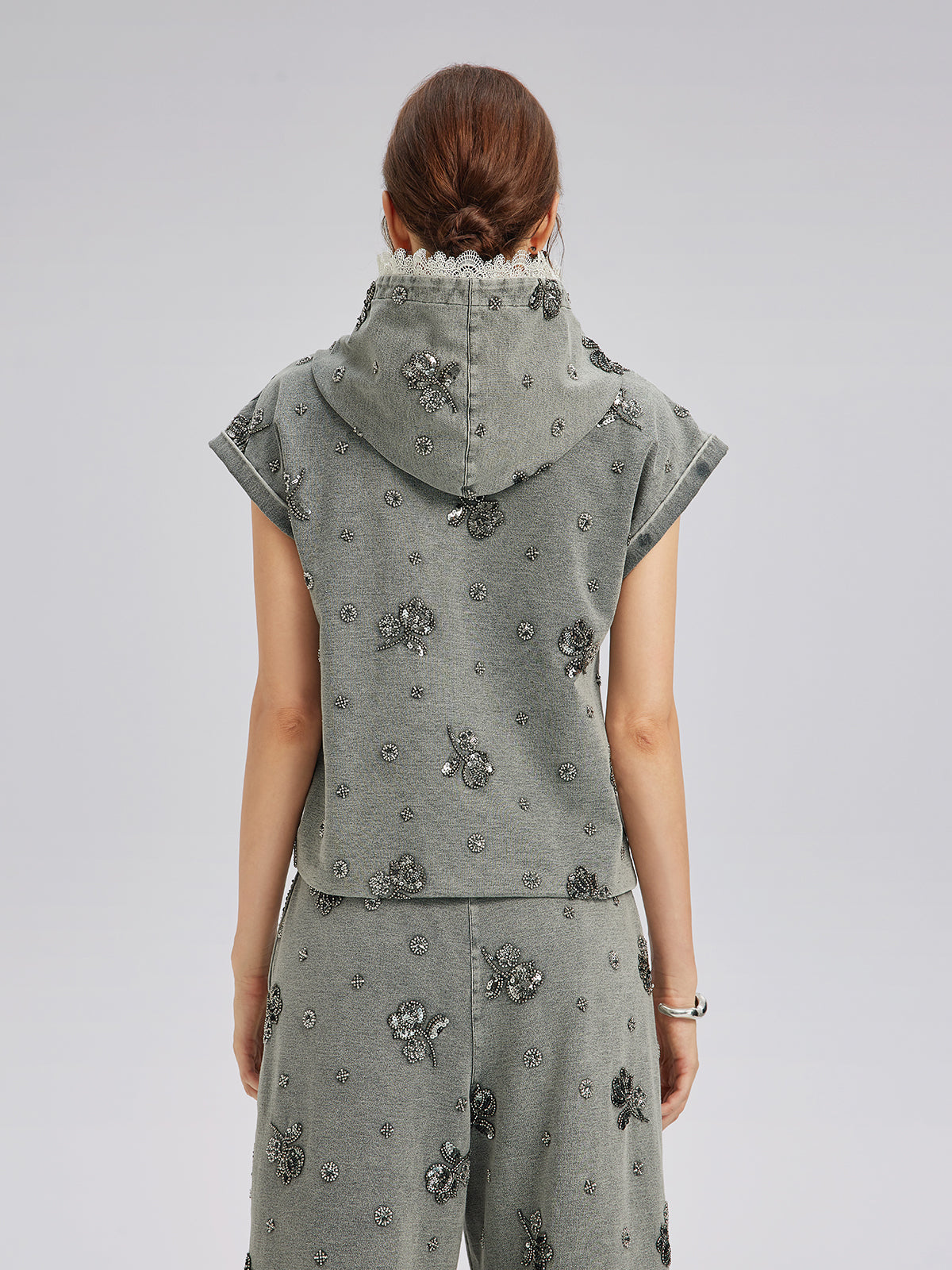 Parça Boyama Boncuklu Kapüşonlu Üst