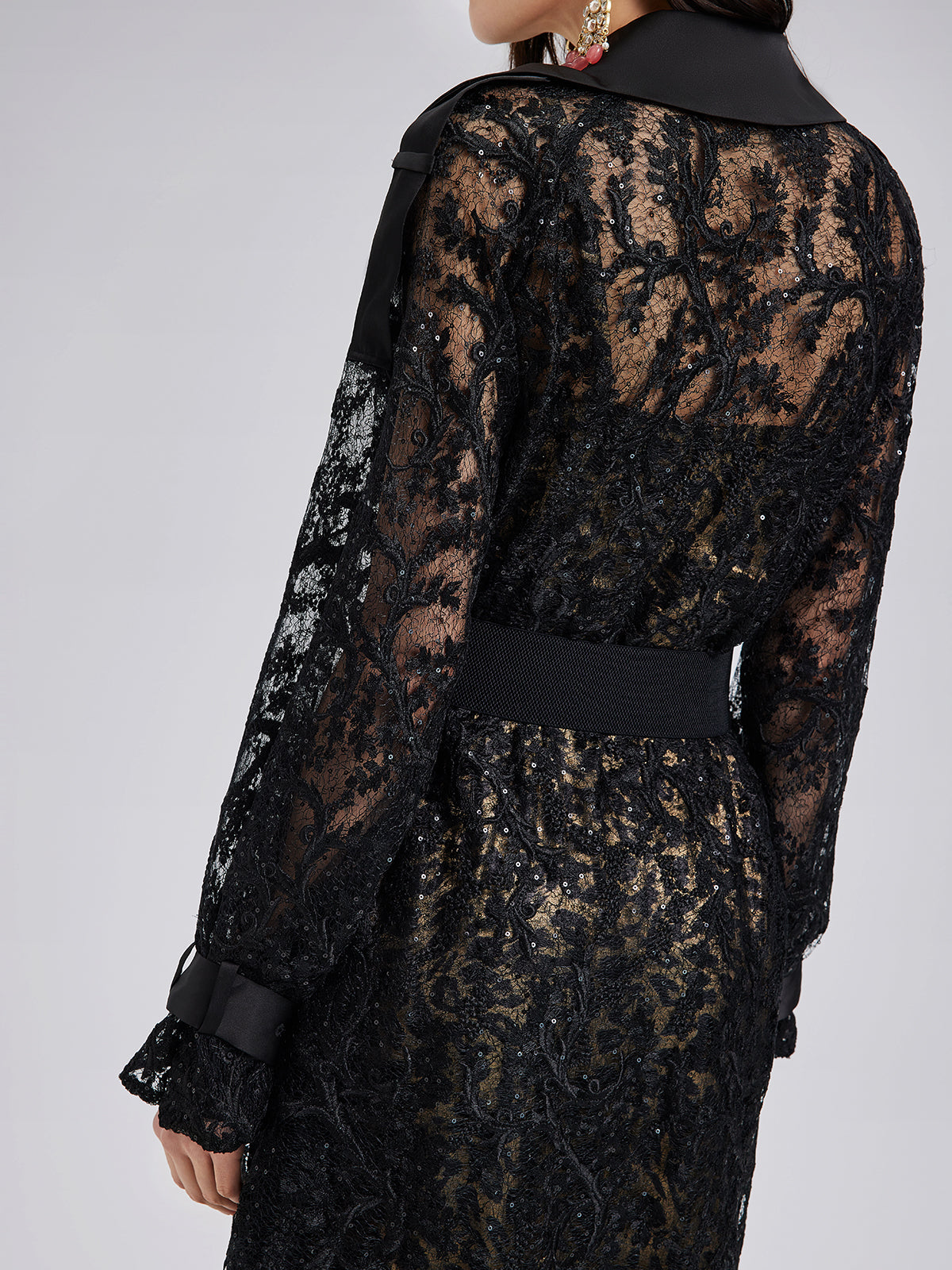 Fransız Dantelli Uzun Trençkot