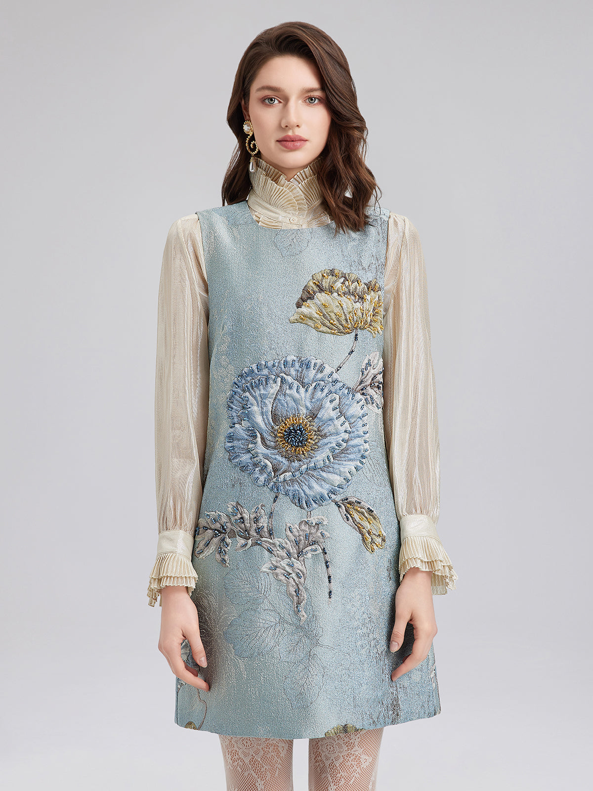 El Yapımı 3 Boyutlu Çiçekli Boncuklu Elbise