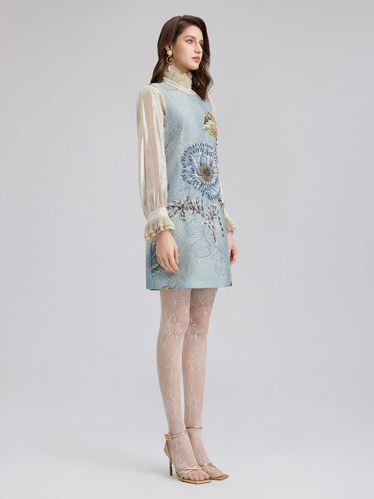 El Yapımı 3 Boyutlu Çiçekli Boncuklu Elbise