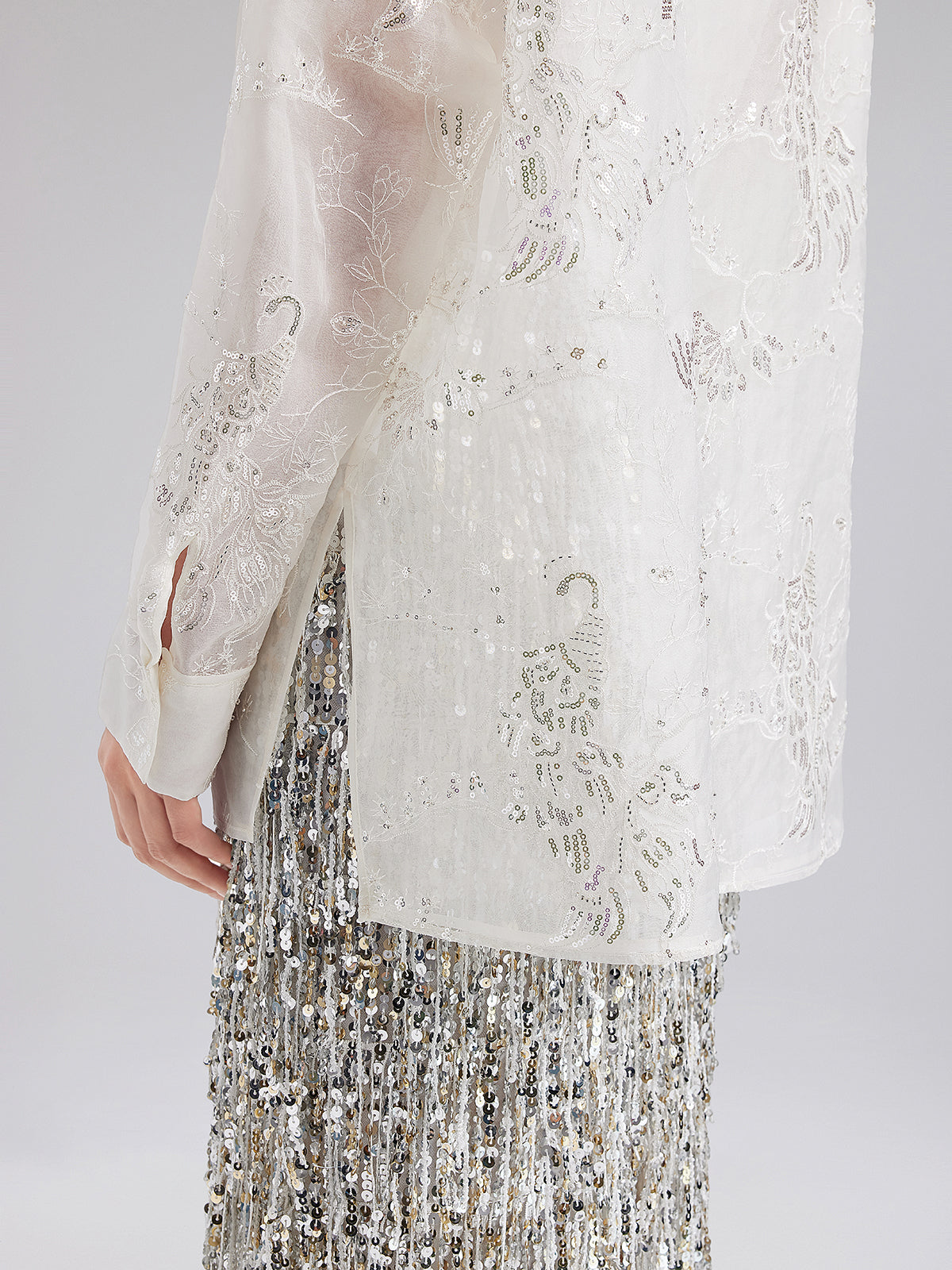 Modern Etnik Nakışlı Hakim Yaka Bluz