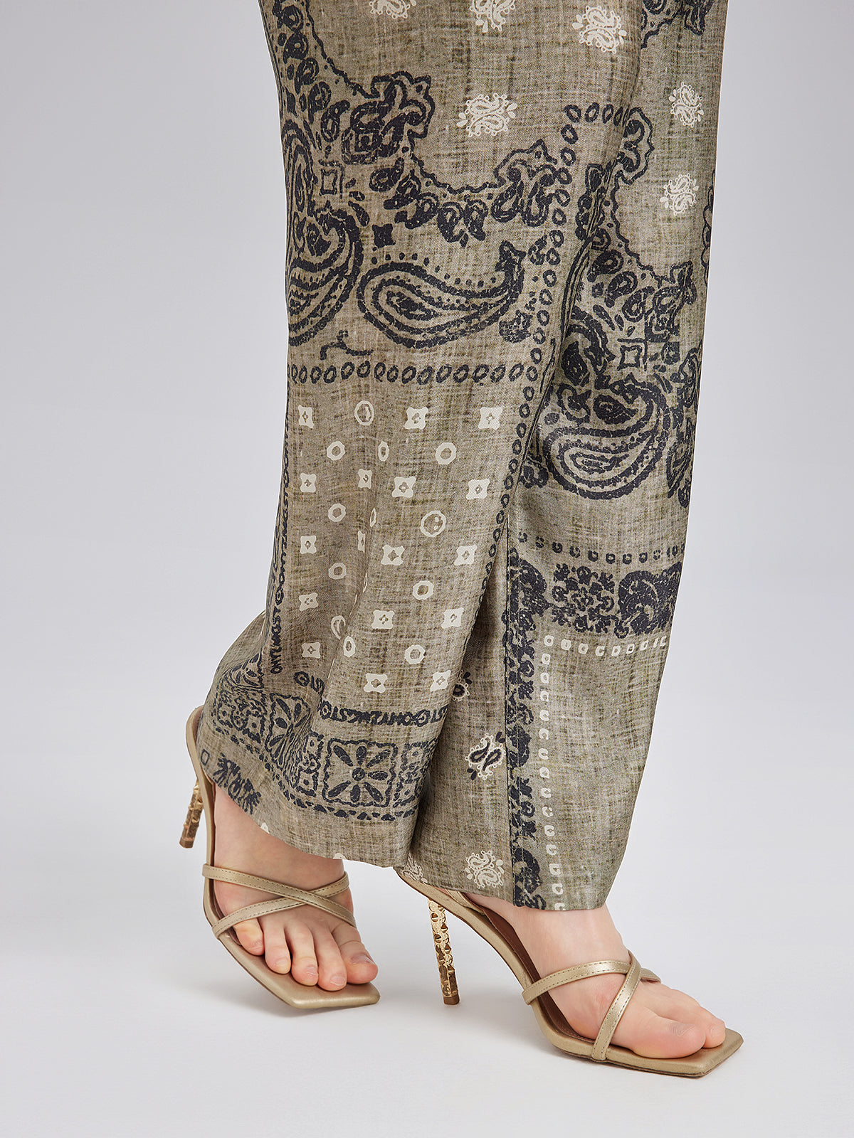 Bohem İpek Şal Desenli Pantolon