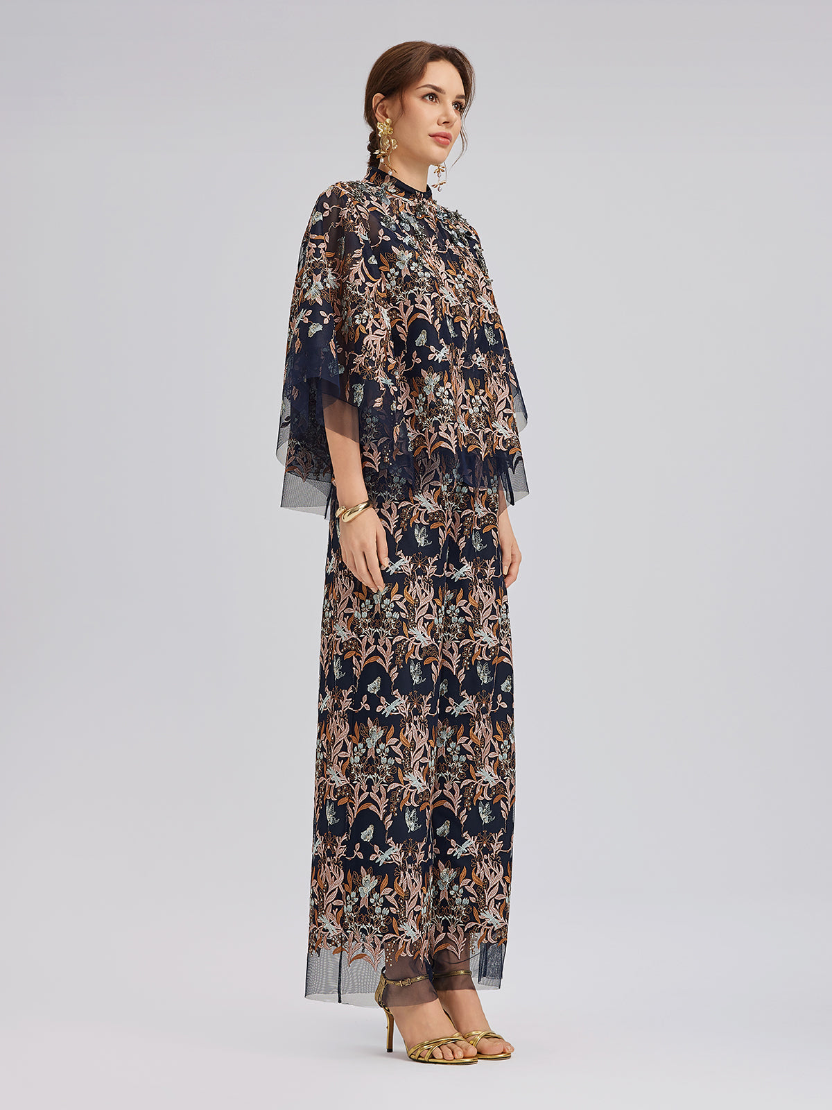 Çok Renkli Çiçek Nakışlı Pantolon