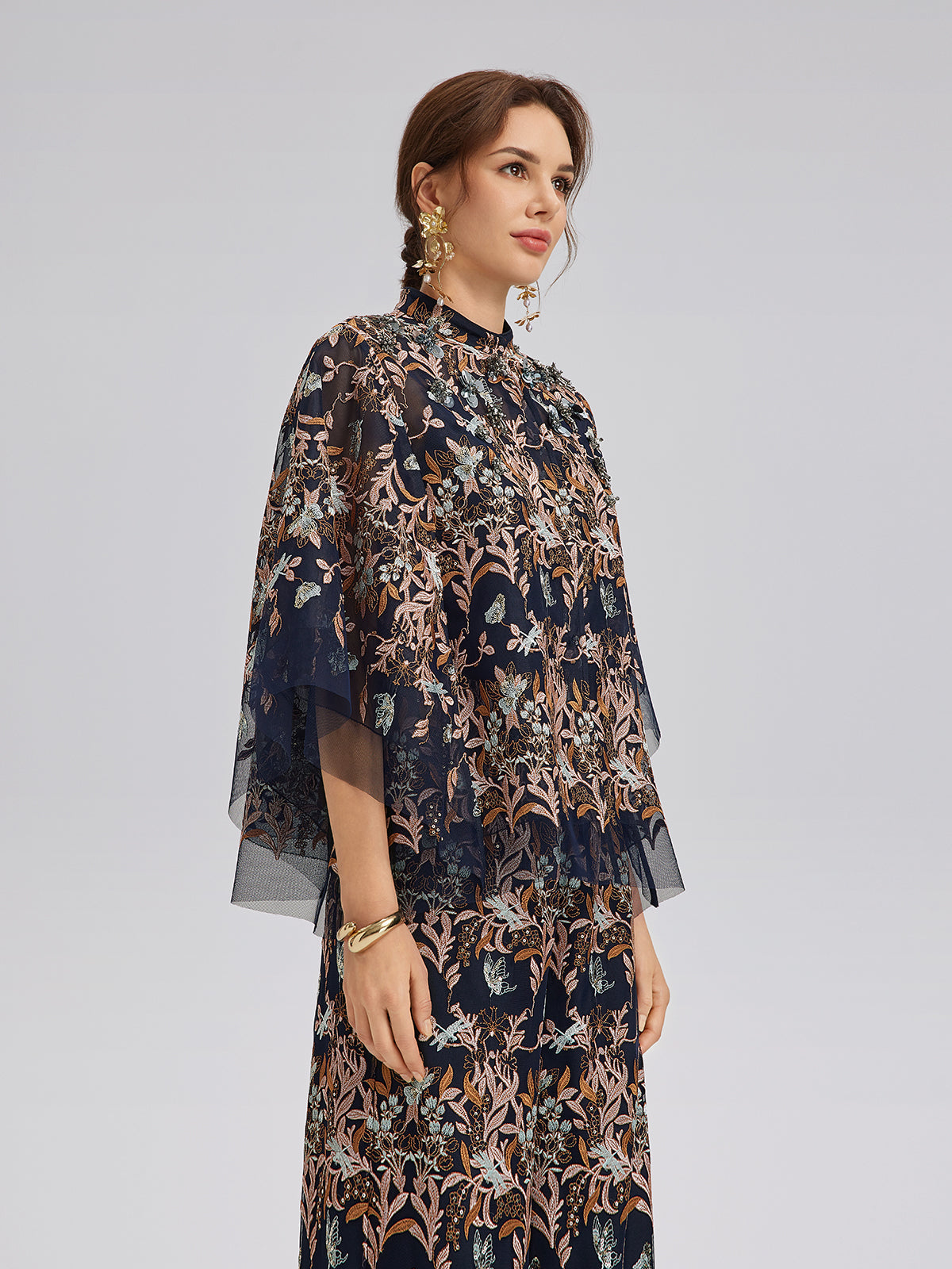 Çok Renkli Çiçek Nakışlı Boncuklu Bluz