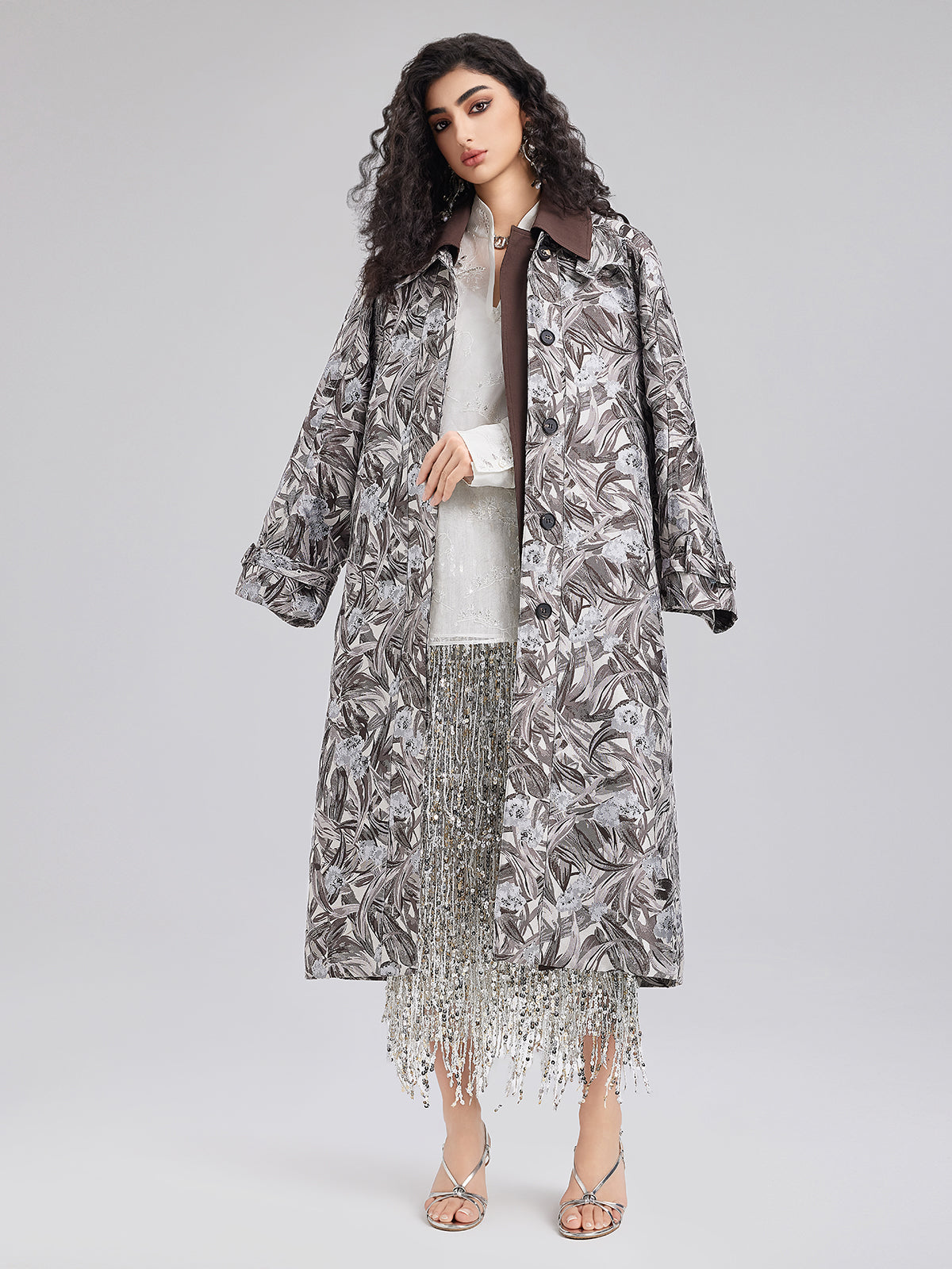 Modern Etnik Nakışlı Hakim Yaka Bluz