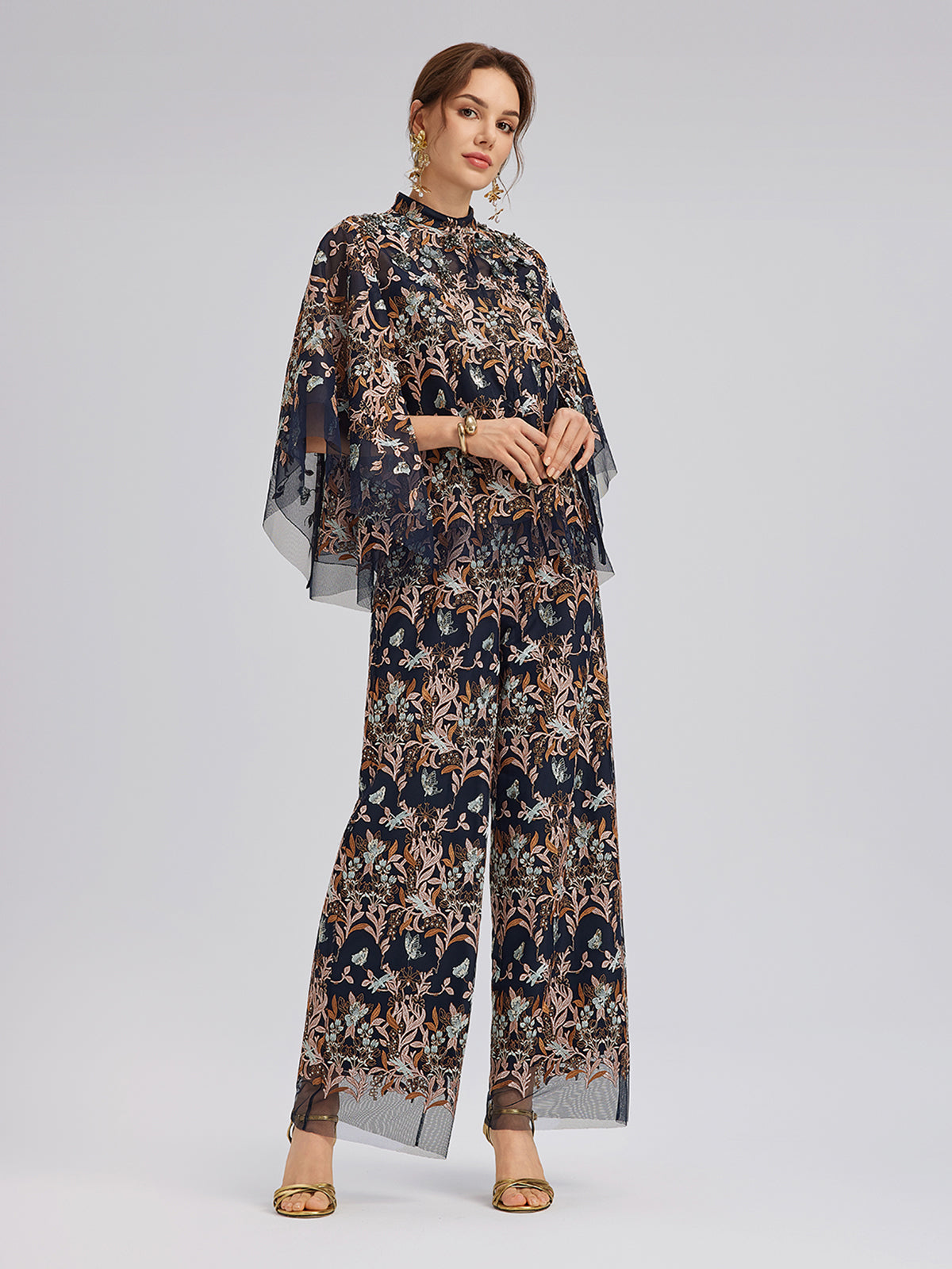 Çok Renkli Çiçek Nakışlı Boncuklu Bluz