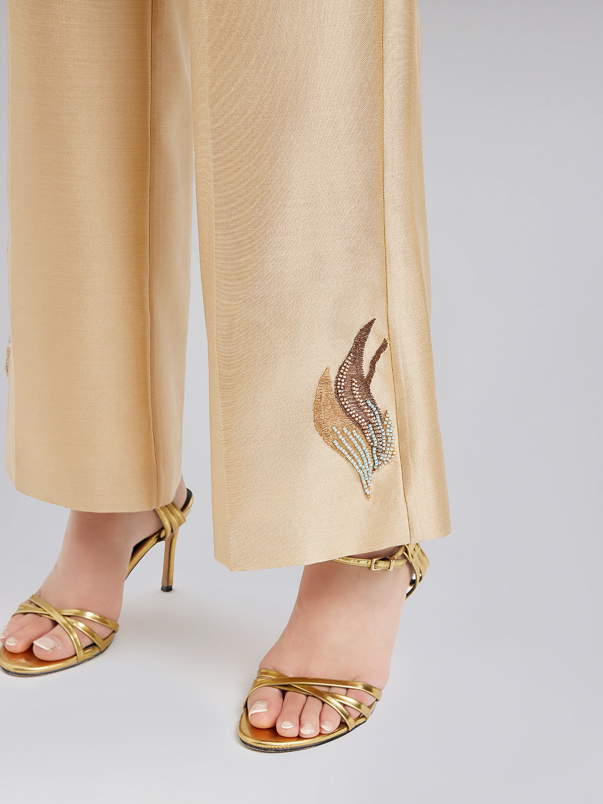 Lüks Çiçekli Pullu Düz Pantolon