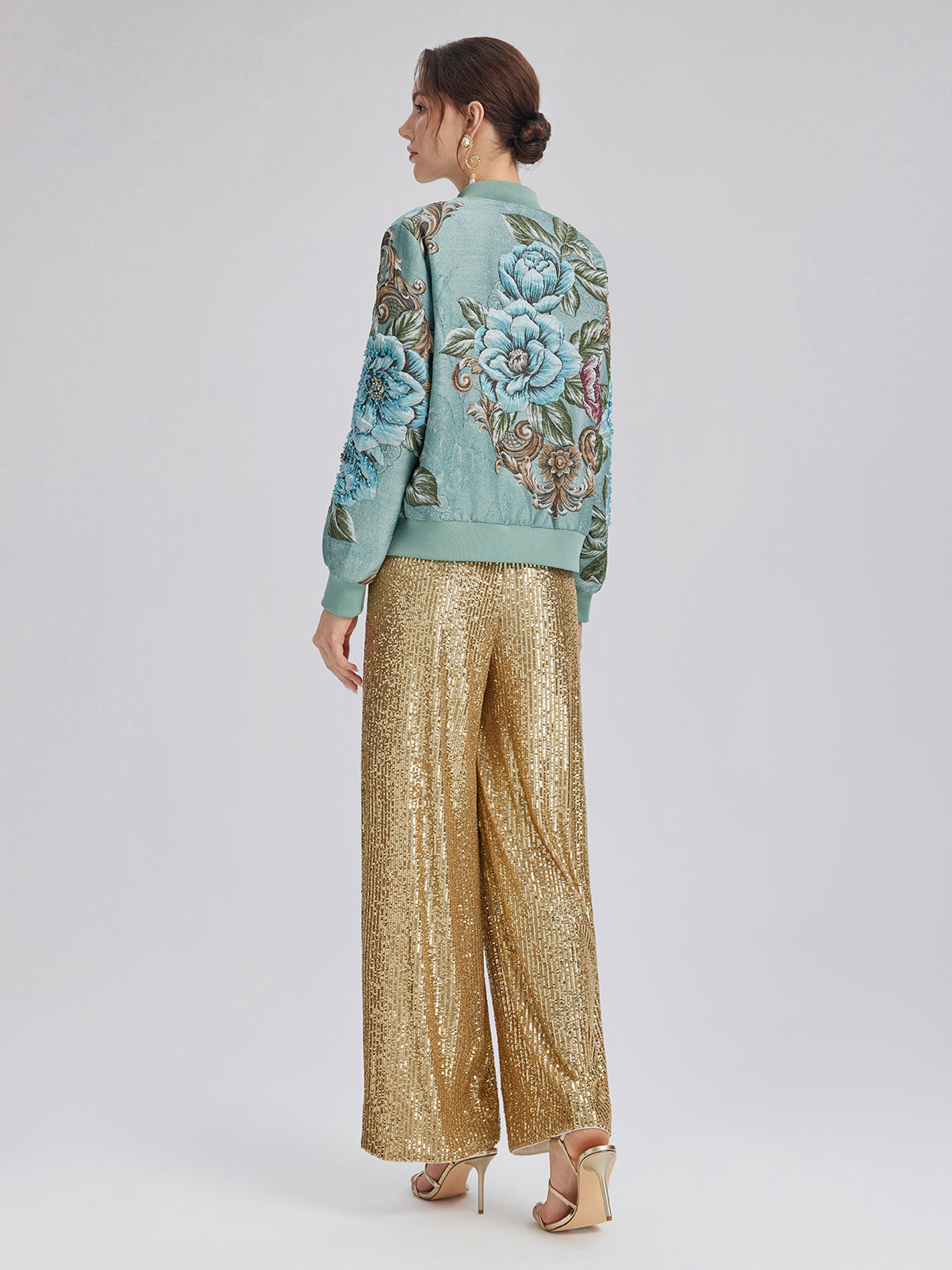 El İşlemeli 3 Boyutlu Çiçekli Bomber Ceket