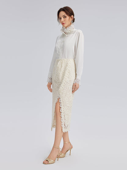 Yoğun Nakışlı Dantel Yırtmaçlı Etek