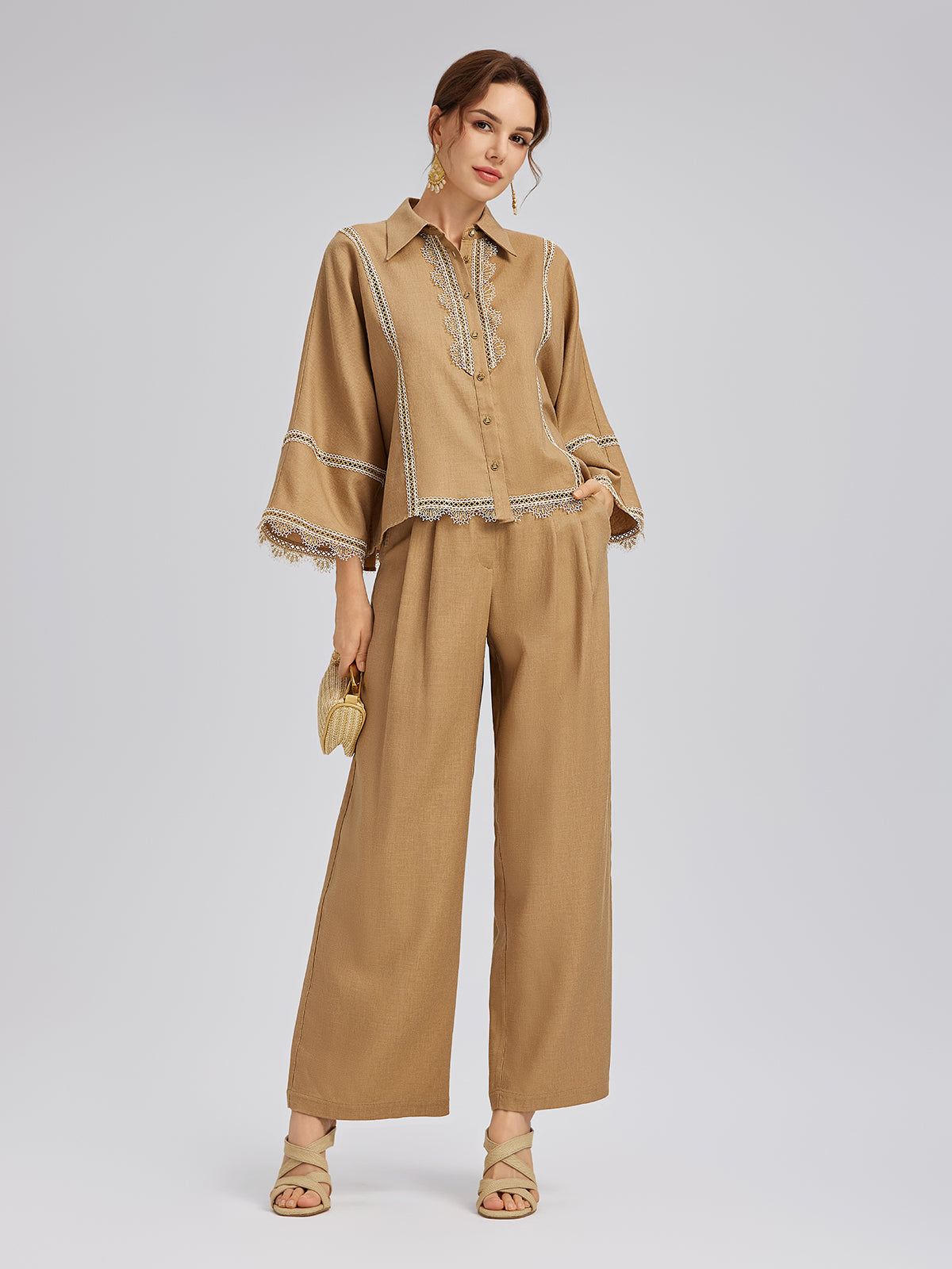 Barok Dantel Kenarlı Keten Gömlek