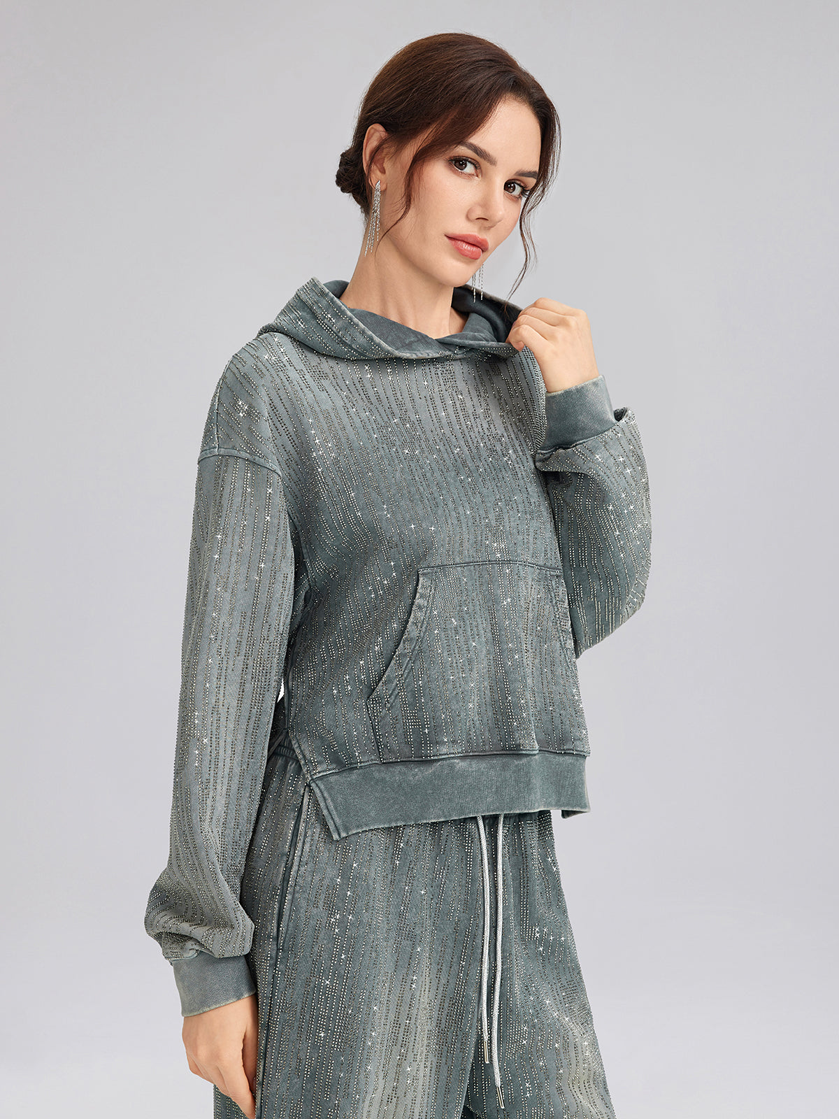 Kot Görünümlü Taşlı Kısa Kapüşonlu Üst