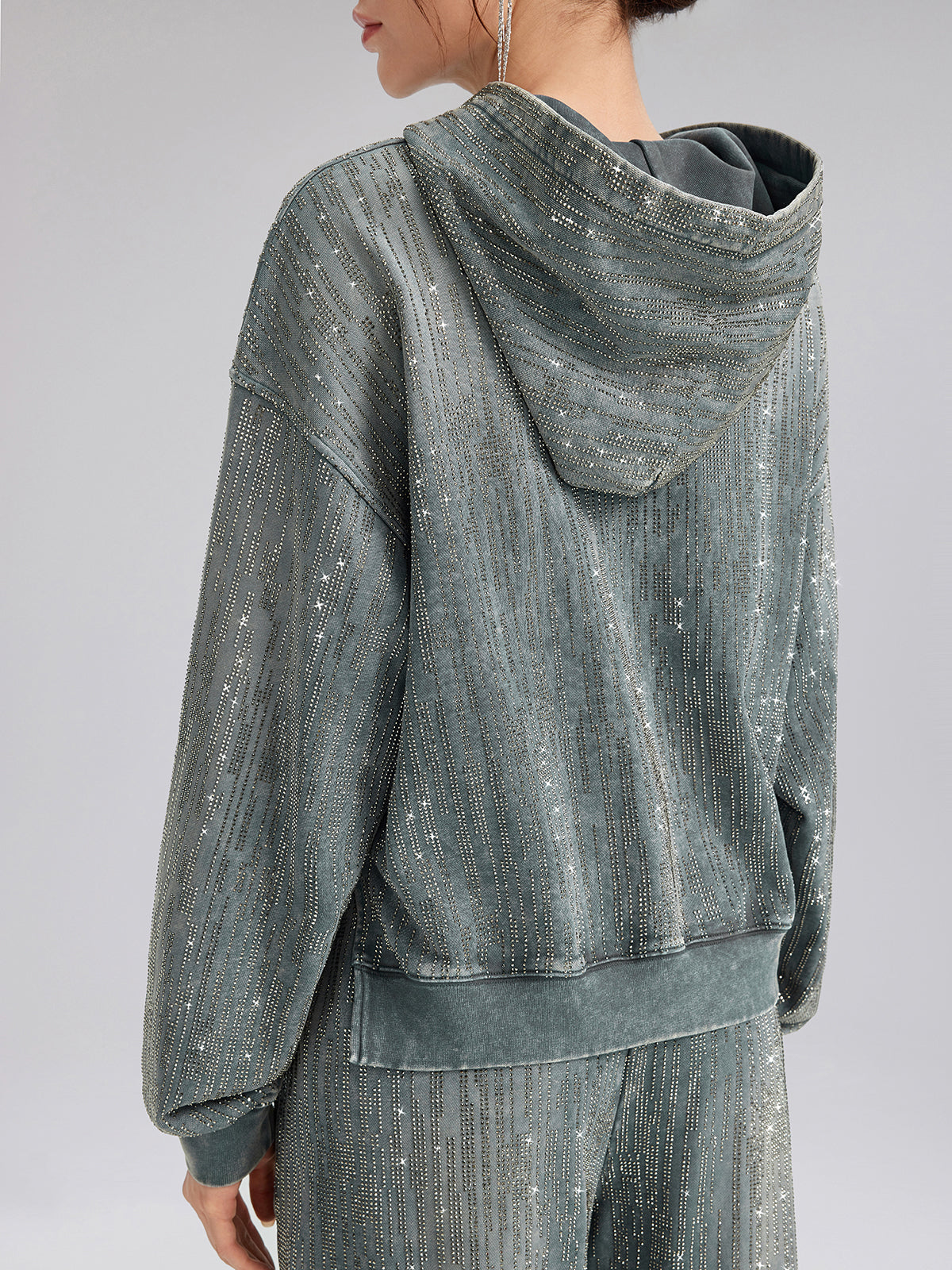 Kot Görünümlü Taşlı Kısa Kapüşonlu Üst