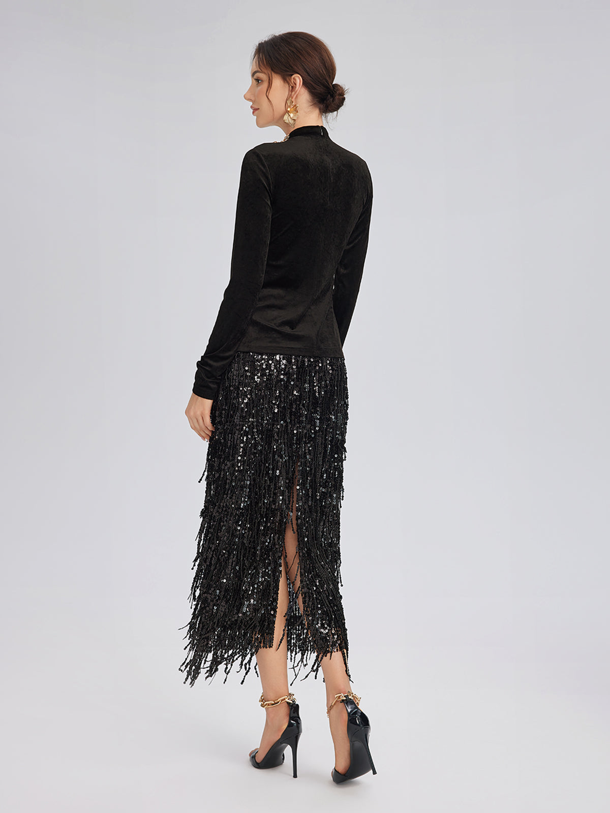 El İşlemeli Kristal Zincirli Kadife Bluz