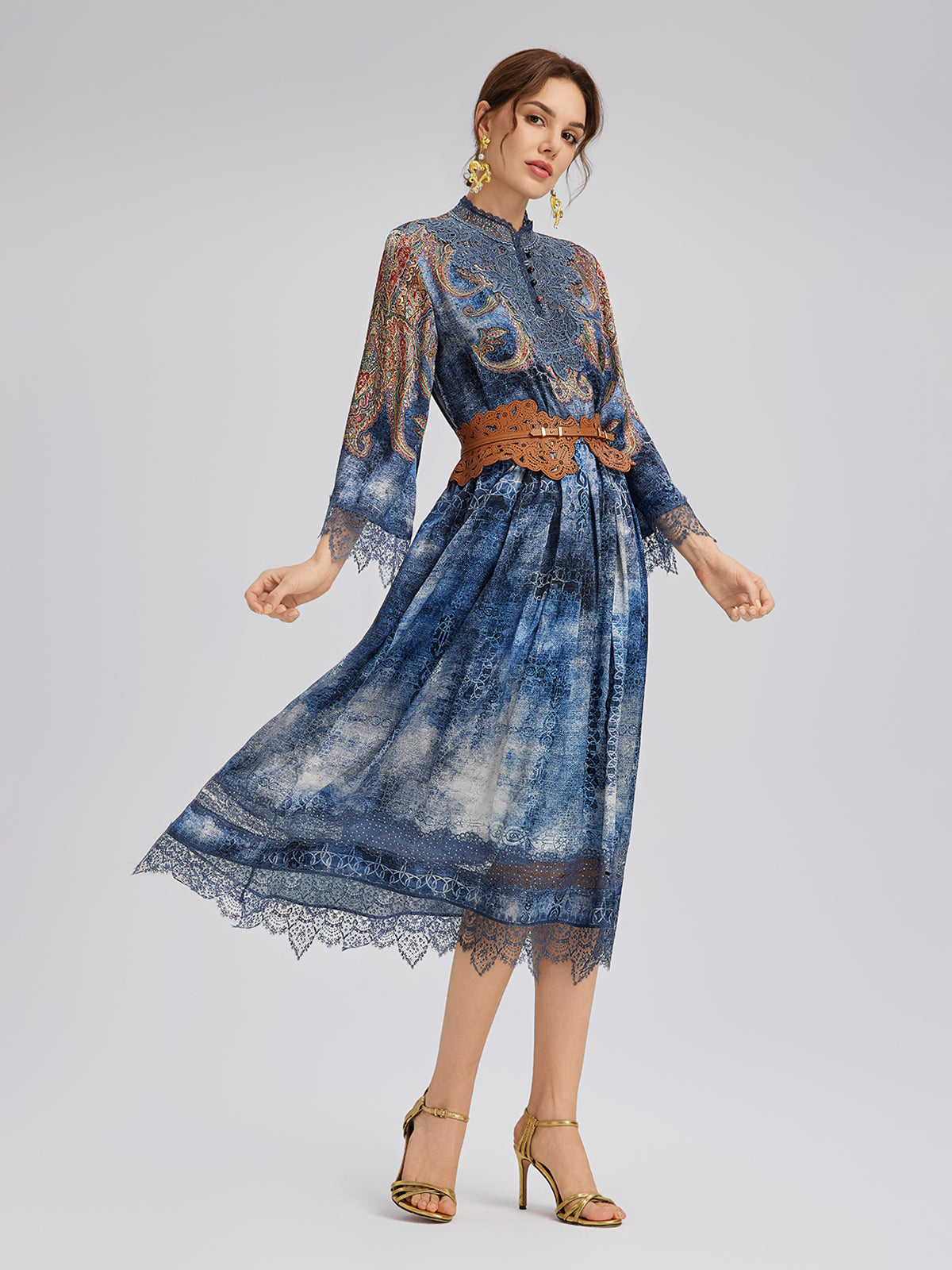 %100 İpek Şal Desenli Batik Hakim Yaka Bluz