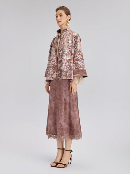 Kadife Pullu Çiçek Nakışlı Ceket