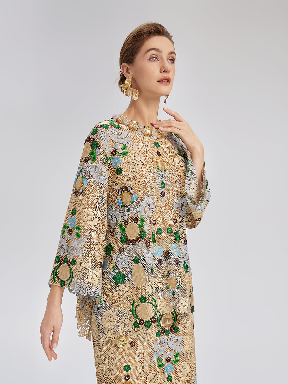 Bohem Nakışlı Çiçekli Boncuklu Bluz