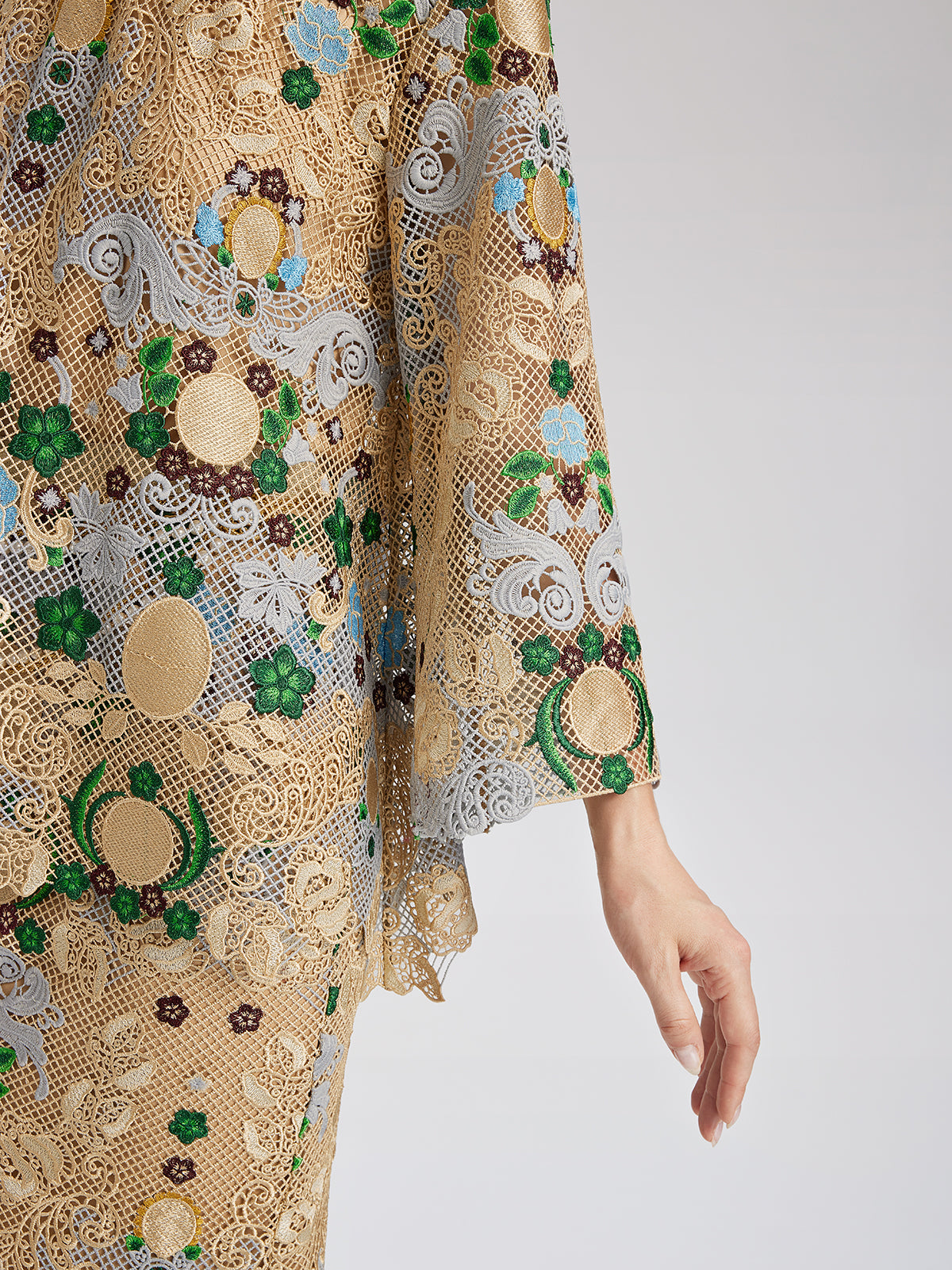 Bohem Nakışlı Çiçekli Boncuklu Bluz