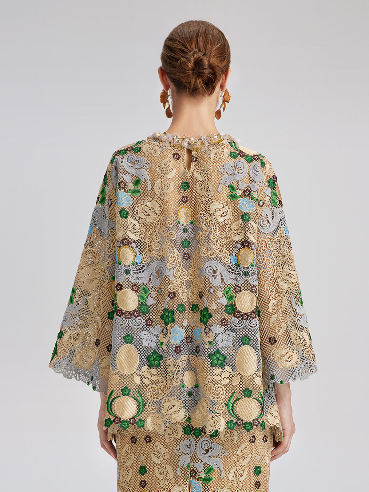 Bohem Nakışlı Çiçekli Boncuklu Bluz