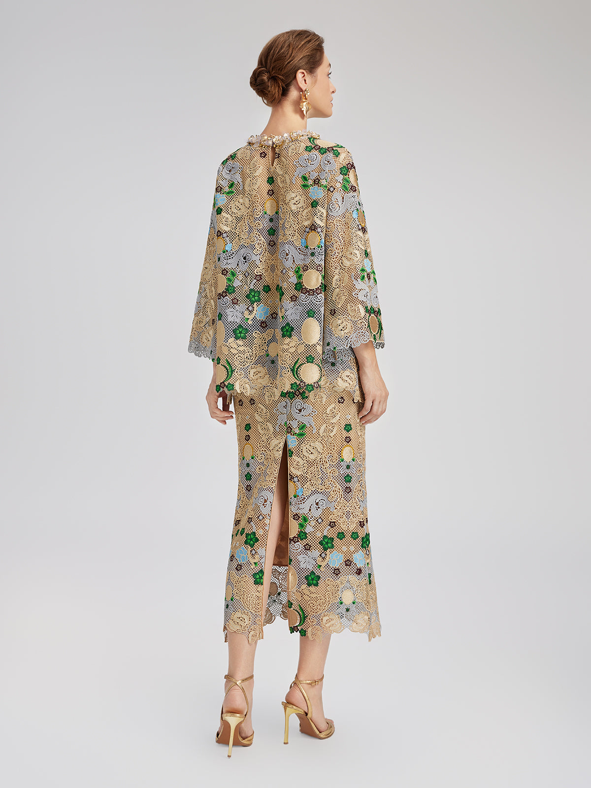 Bohem Nakışlı Çiçekli Boncuklu Bluz