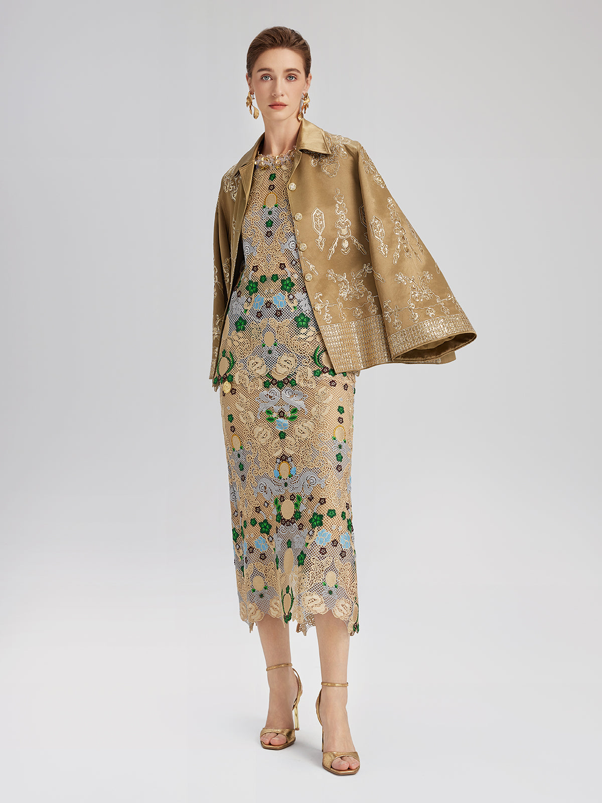 Parlak Nakışlı Çiçekli Ceket