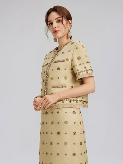 El İşlemeli Püsküllü Kısa Ceket