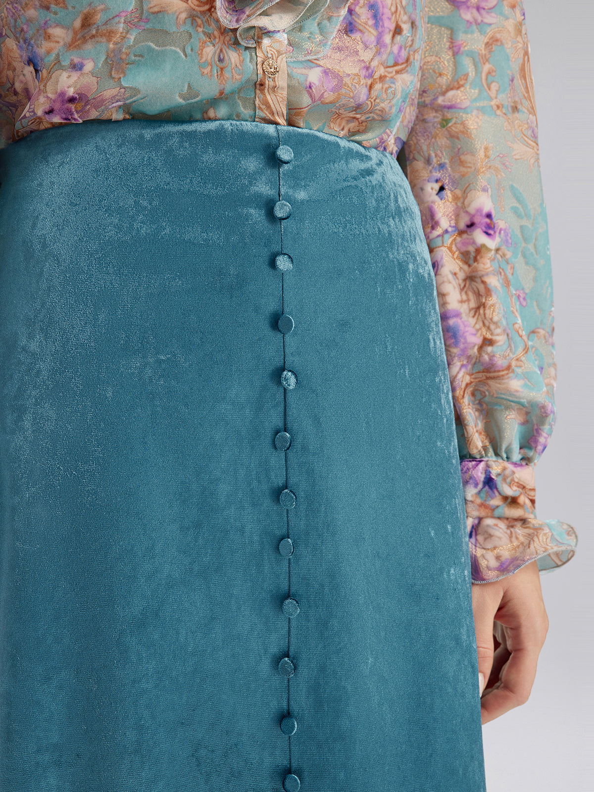 Kadife Dantel Kenarlı Yırtmaçlı Balık Etek