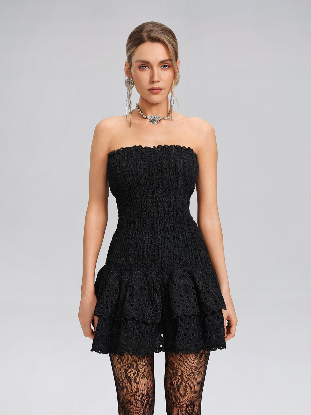 Pencereli Straplez Esnek Pamuklu Elbise