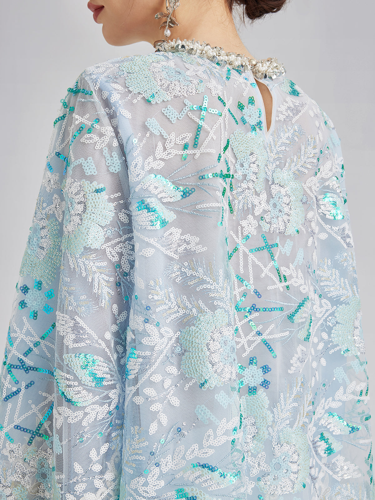 Fransız Özel Nakışlı Pullu Pelerin Bluz