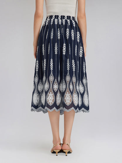 Başak Desenli Nakışlı Pencereli Etek