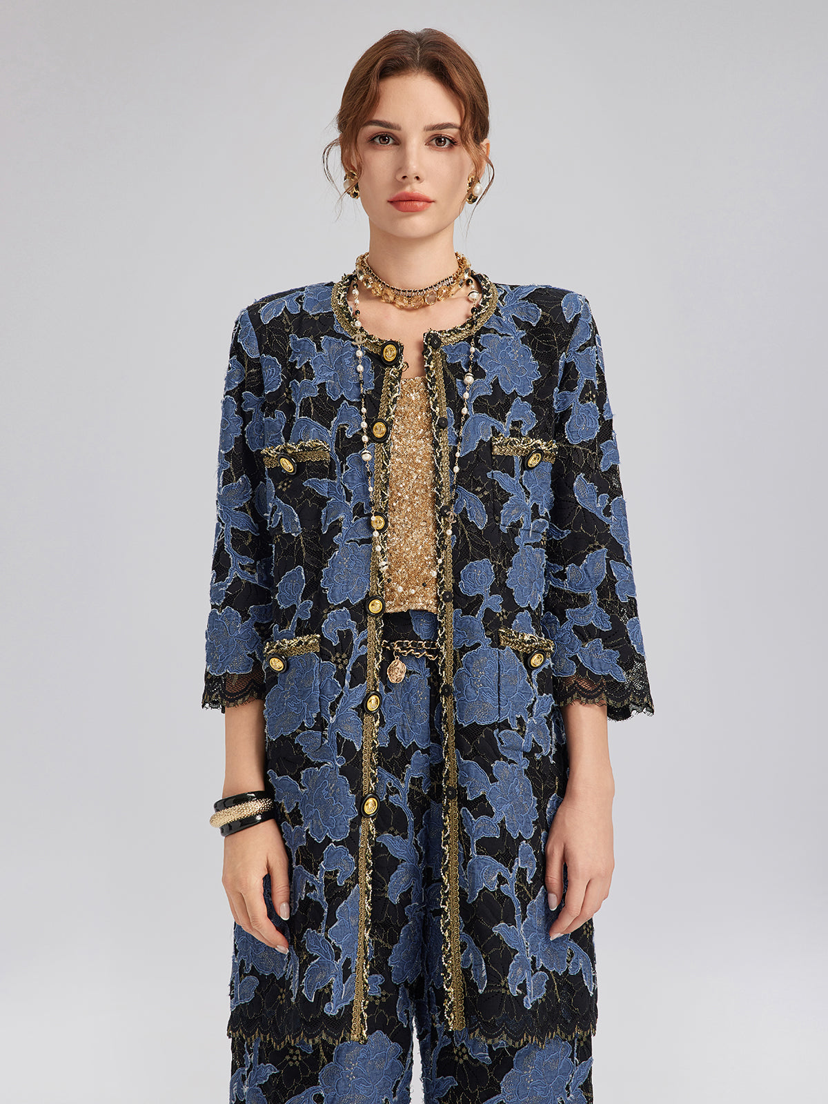 El İşlemesi Kurdeleli Jakar Dantel Ceket