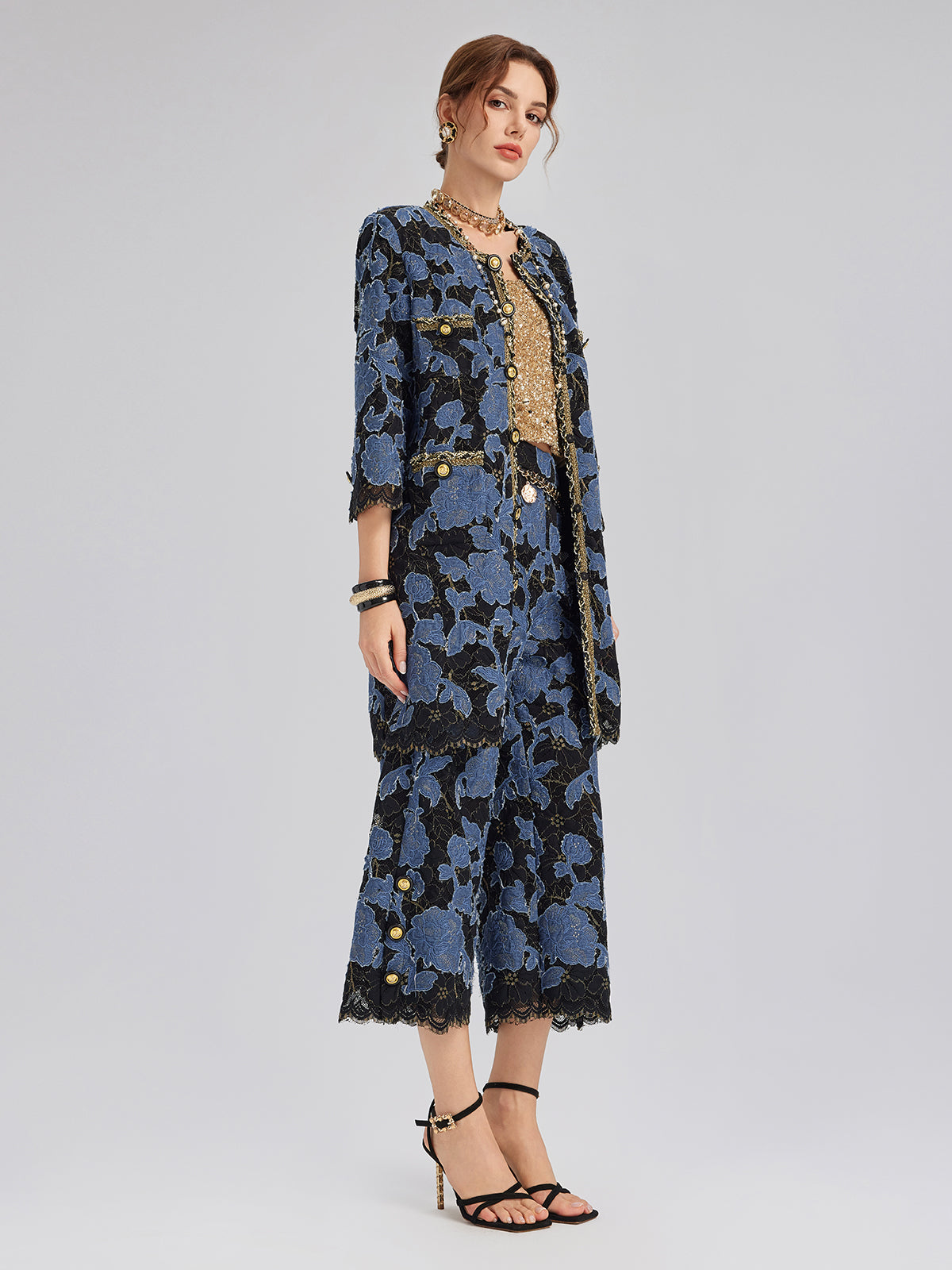 El İşlemesi Kurdeleli Jakar Dantel Bol Pantolon