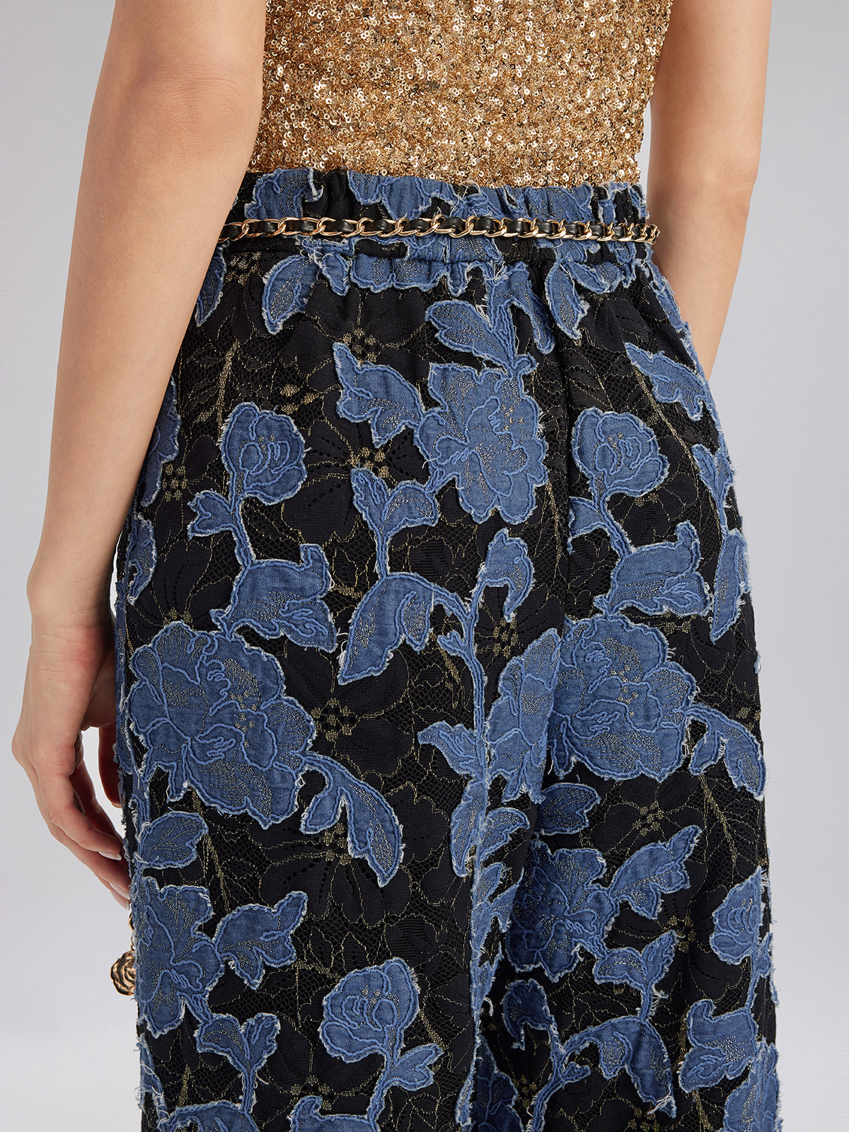 El İşlemesi Kurdeleli Jakar Dantel Bol Pantolon