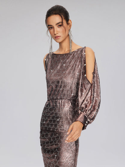 Omzu Açık Taşlı Bluz