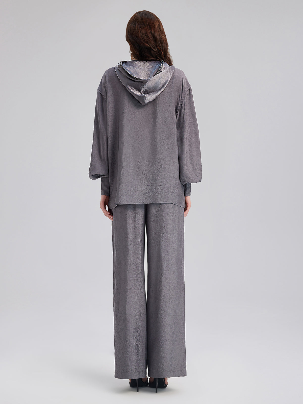 El Yapımı Taşlı Kapüşonlu Sweatshirt