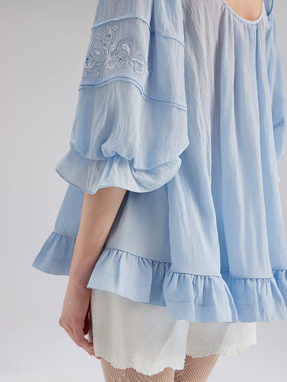 Boncuklu Dantel Nakışlı Volanlı Bluz