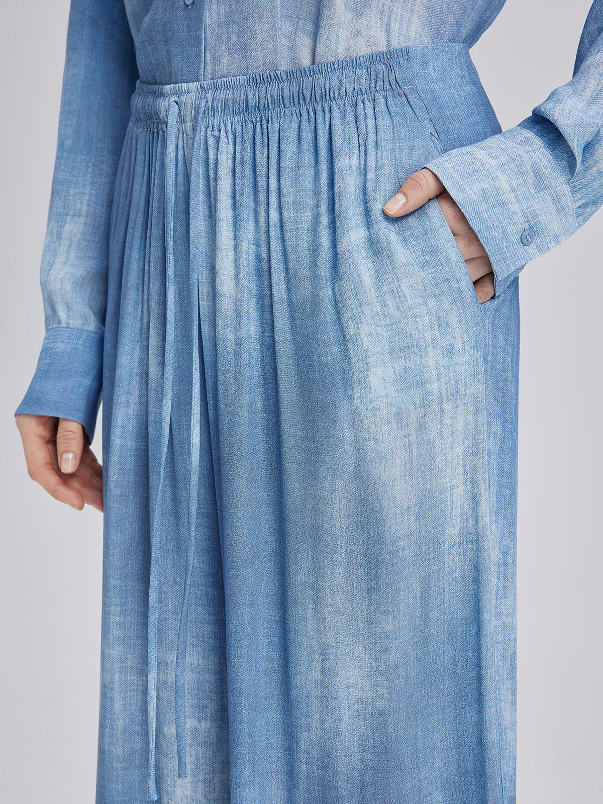 Renk Geçişli Boyalı Desenli Kot Pantolon