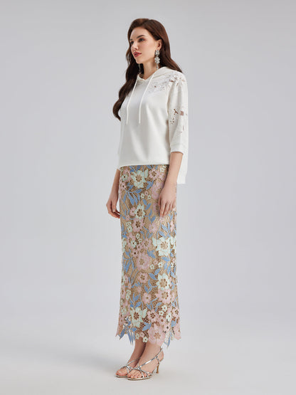 Özel Pencereli Nakışlı Kısa Kollu Kapüşonlu