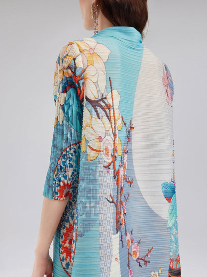 Sanatsal Desenli Pileli Dik Yaka Elbise