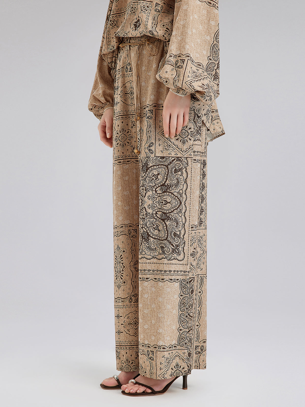 Şal Desenli Kemerli Tatil Pantolonu