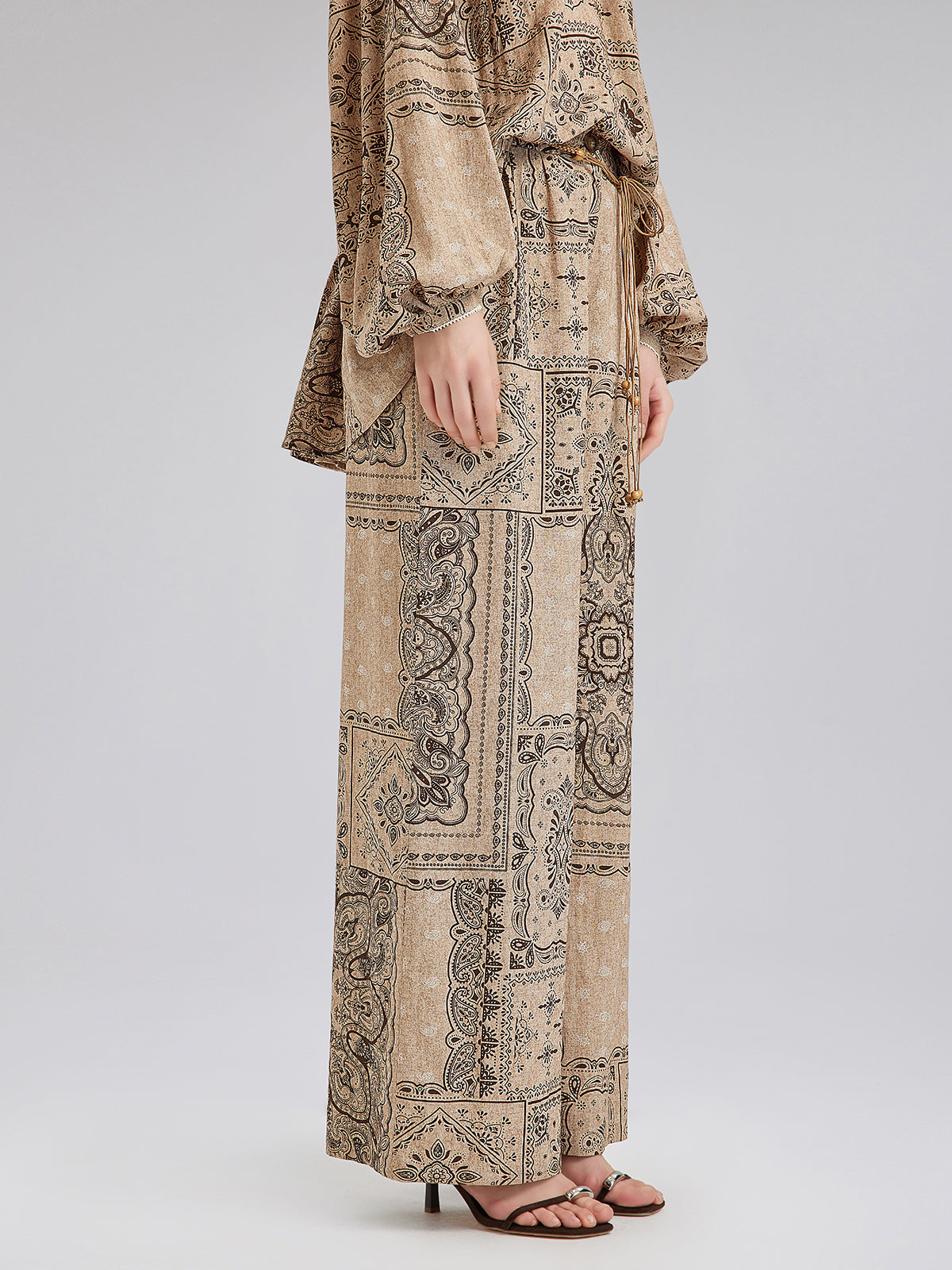 Şal Desenli Kemerli Tatil Pantolonu