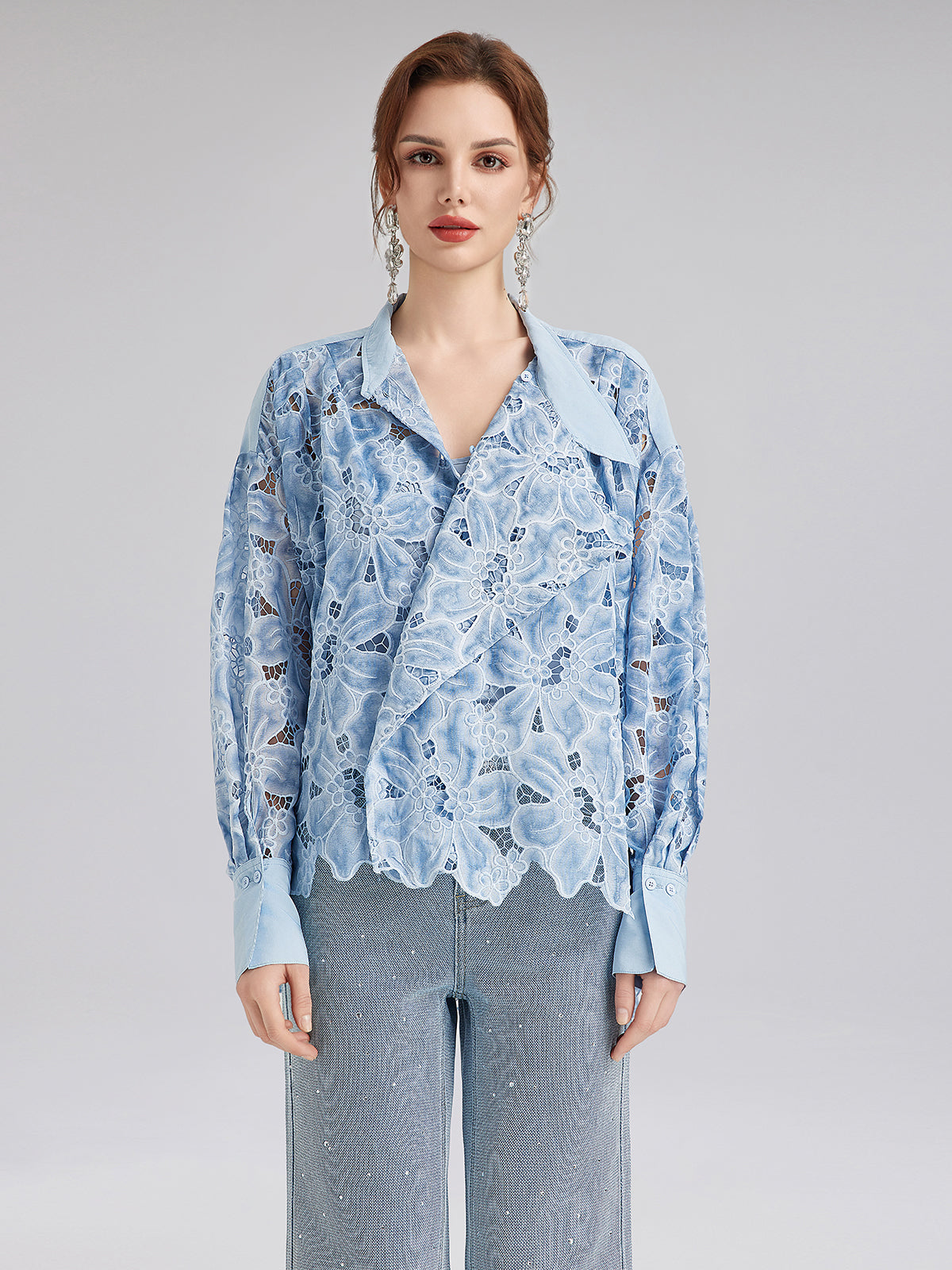 Asimetrik Yaka Boyalı Çiçekli Gömlek