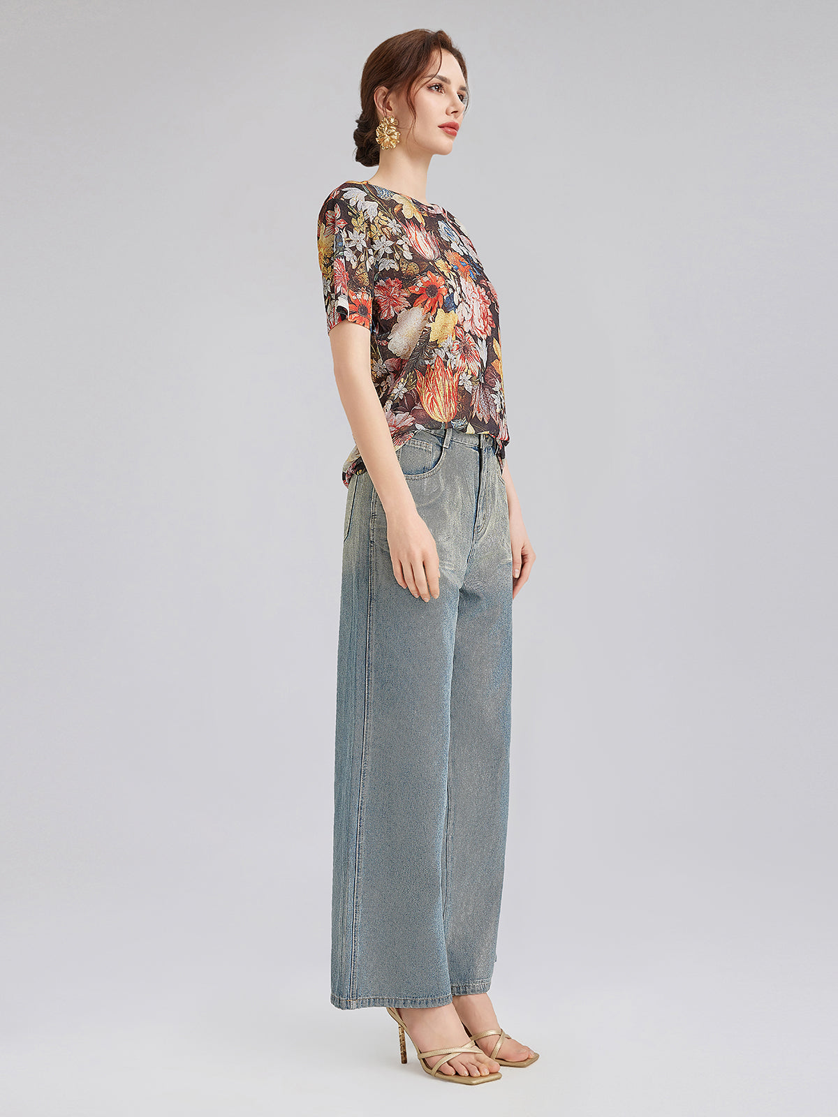 İtalyan Vintage Çiçek Desenli Tişört