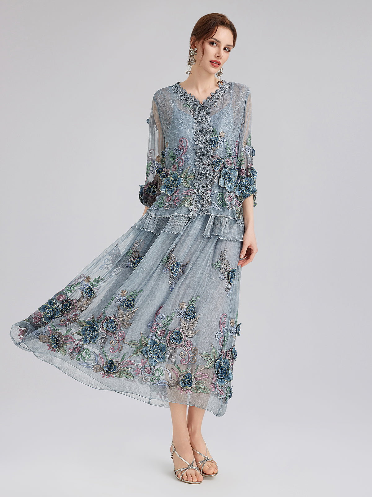 El Yapımı 3 Boyutlu Çiçekli İpek Bluz