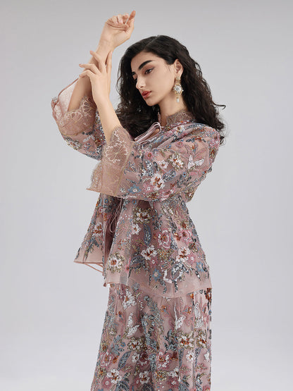 Çok Renkli Pullu Nakışlı Bluz