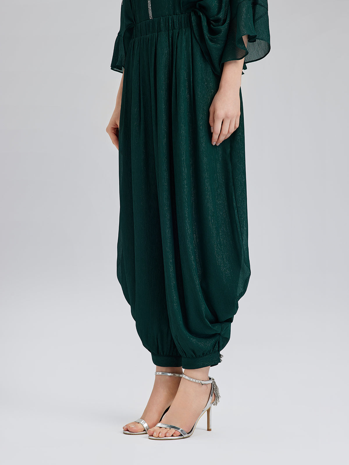 Gümüş İplikli Şifon Büzgülü Havuç Pantolon