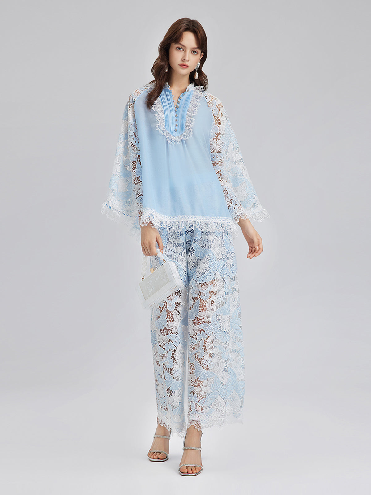 İki Renkli Dantelli Barok Kelebekli Bluz