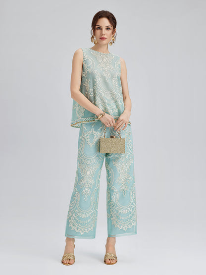 Organze Nakışlı Nane Yeşili Kısa Pantolon