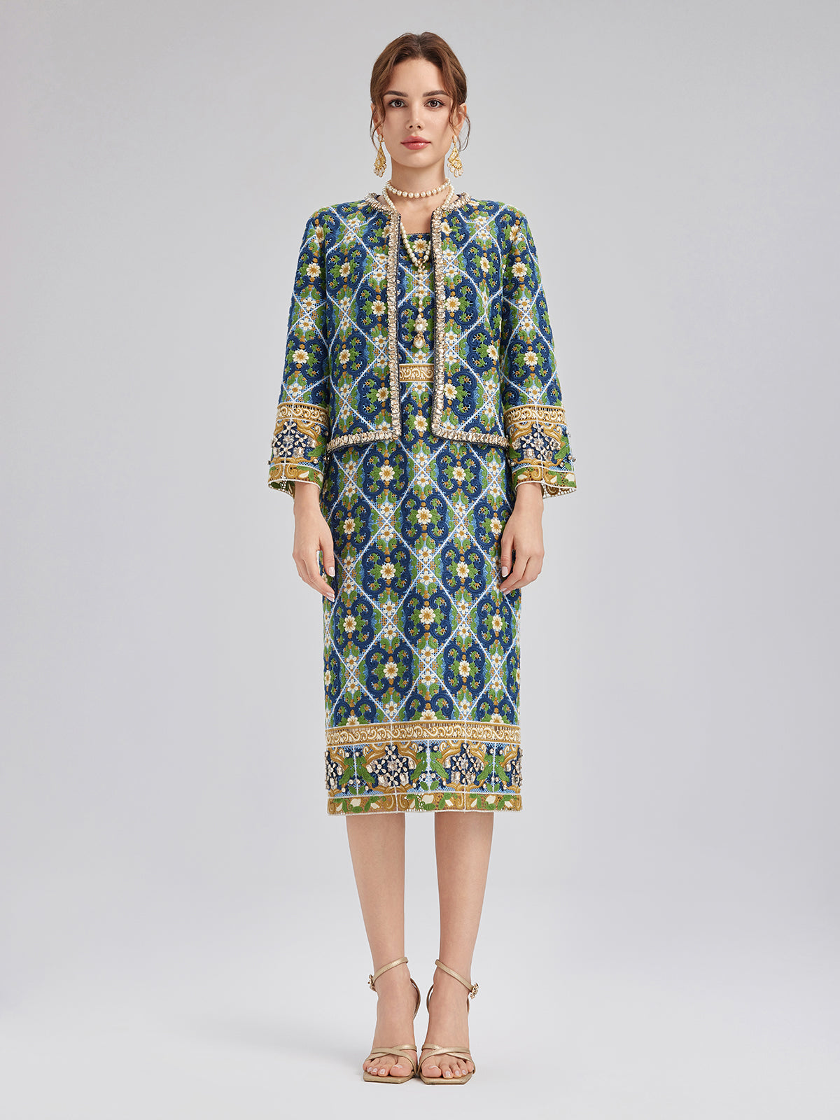 Taş Kenarlı Güpür Dantel Ceket