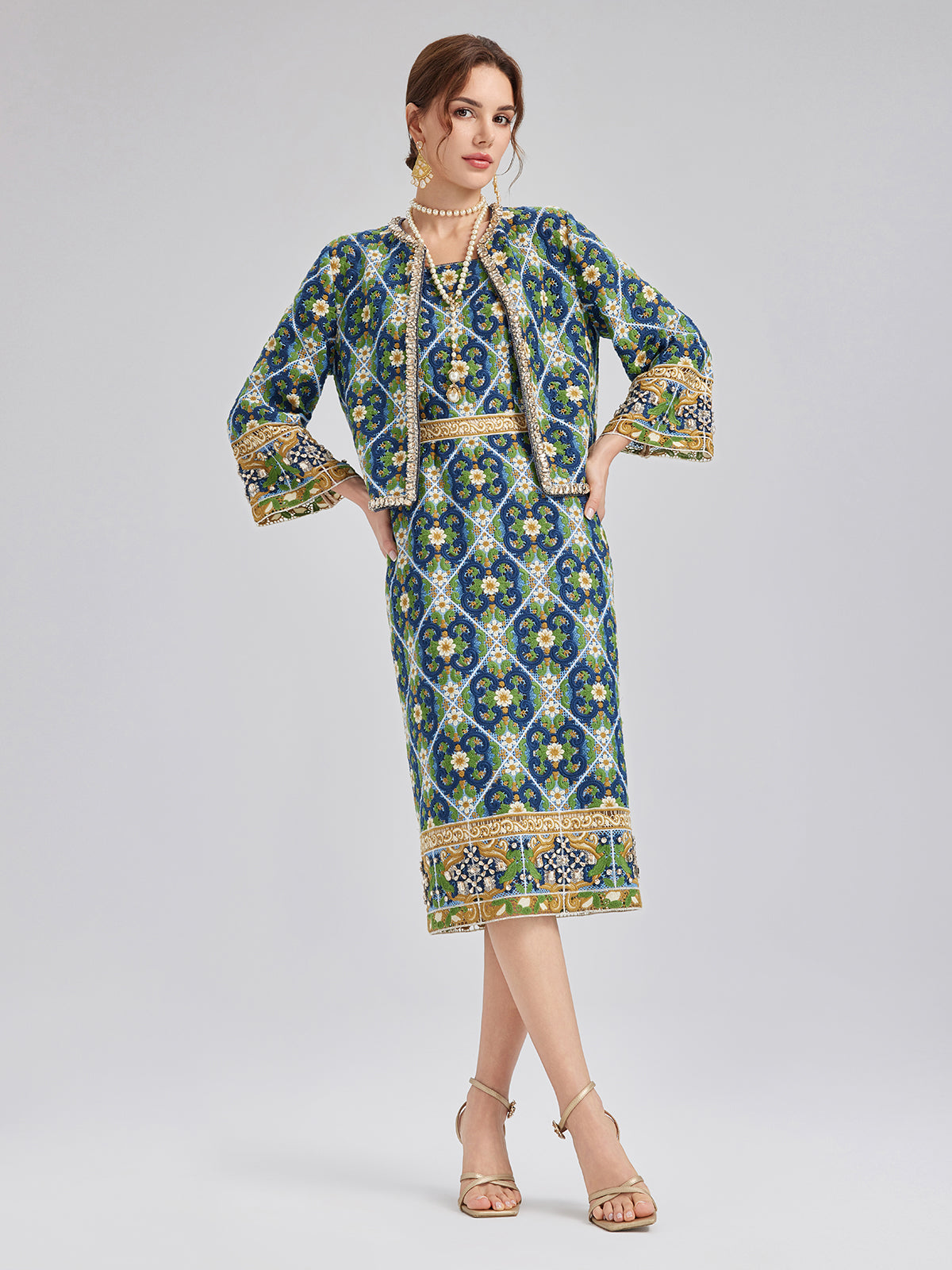 Taş Kenarlı Güpür Dantel Ceket