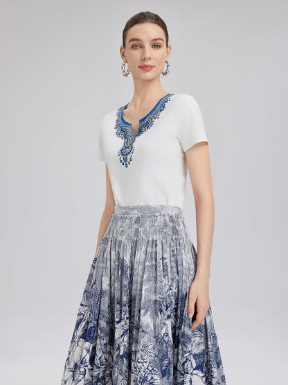 Pamuklu Desenli El İşlemeli Boncuklu Tişört